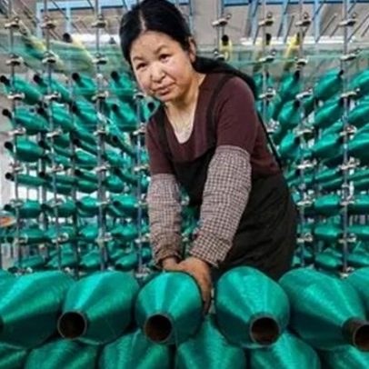 Economia da China cresce mais rápido que o esperado, apesar de guerra com o Irã