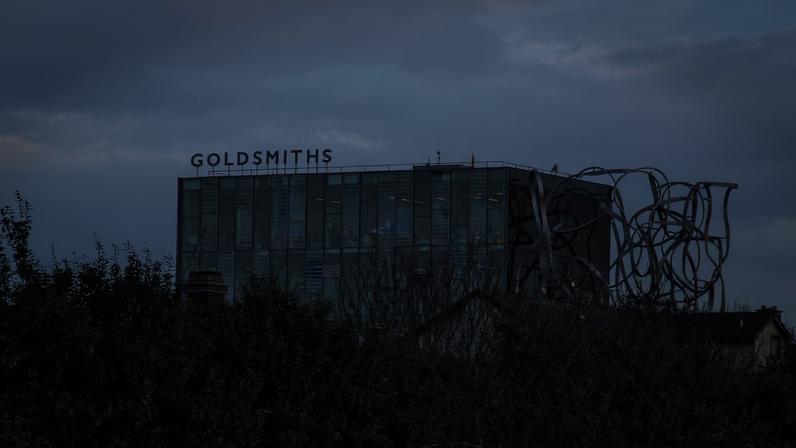 Funcionários do Goldsmiths planejam greve antes de demissões