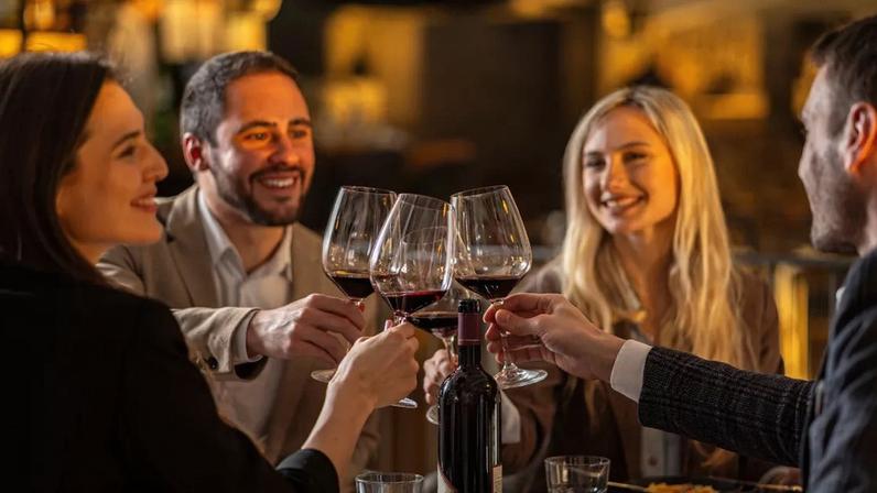 Toulouse destaca contradições francesas sobre o álcool em exposição