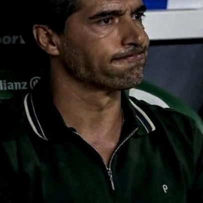 Conmebol abre processo disciplinar contra Abel Ferreira por críticas ao VAR