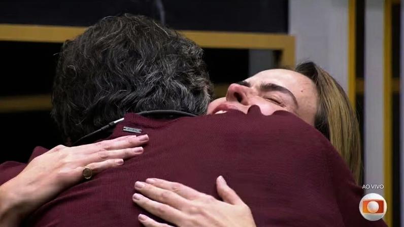 Ana Paula se emociona ao vivo no BBB 26 e faz desabafo