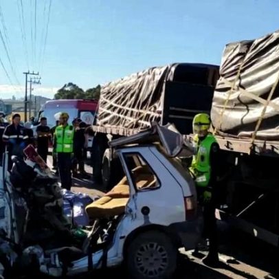 Acidente envolvendo carreta mata 5 em rodovia no interior de Santa Catarina