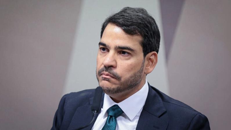 advogado-geral-da-uniao-jorge-messias-indicado-pelo-presidente-lula-ao-stf-passa-por-sabatina-na-ccj-do-senado-metropoles-7