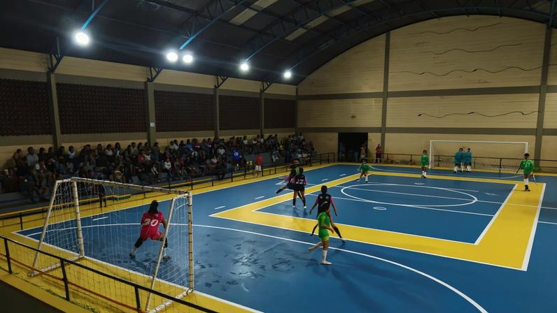 Copa Inter TV de Futsal entra no mata-mata com regionais e briga por quartas