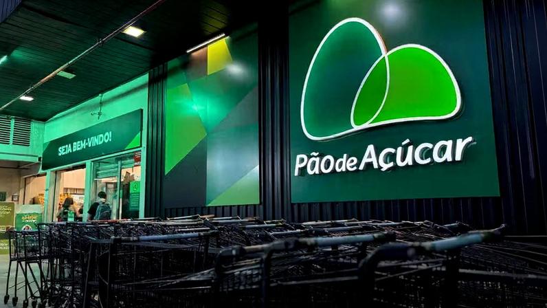 Loja do Pão de Açúcar (GPA) no Rio de Janeiro. — Foto: MAURO PIMENTEL/AFP