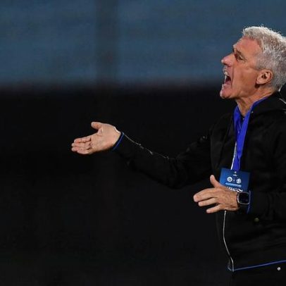 Luís Castro define derrota do Grêmio na Sul-Americana como pior jogo da temporada