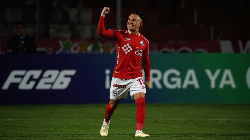 Cienciano x Atlético-MG gol Bandiera — Foto: MIGUEL MARRUFFO / AFP