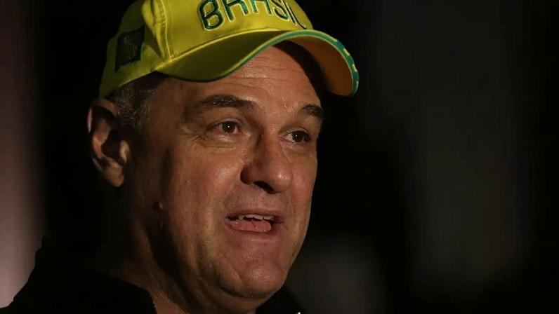 Oscar Schmidt, um dos maiores nomes da história do basquete brasileiro e mundial