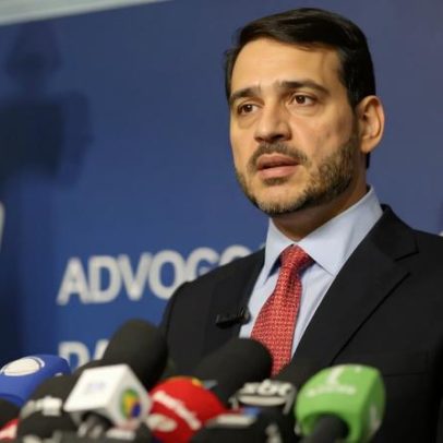 Ministros do STF articulam votos para Messias no Senado