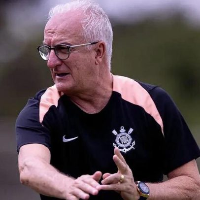 Escalação do Corinthians divide opiniões