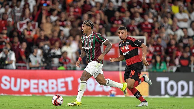 Flamengo vence o Fluminense e é campeão carioca pela 40ª vez