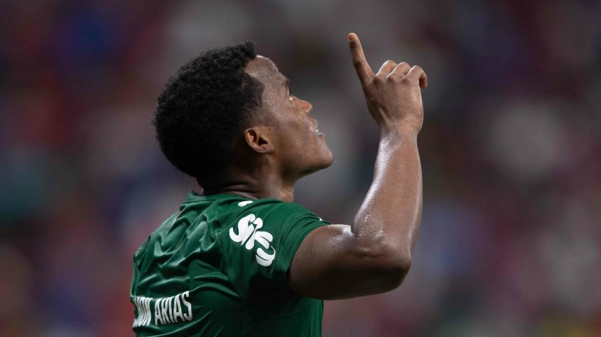 Arias está fora do dérbi contra o Corinthians — Foto: Jhony Pinho/AGIF