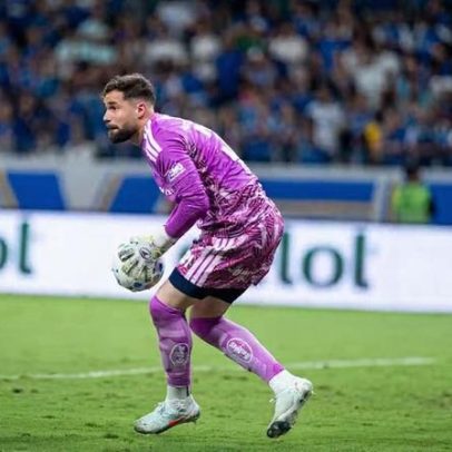 Matheus Cunha vai das vaias aos aplausos pelo Cruzeiro, com notas