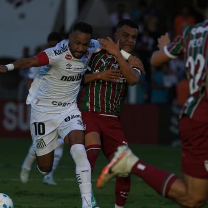 Neymar falha e John Kennedy decide o jogo na Vila Belmiro