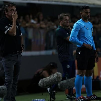 Neymar desfalca Santos contra Bahia; Cuca quer ele na Argentina