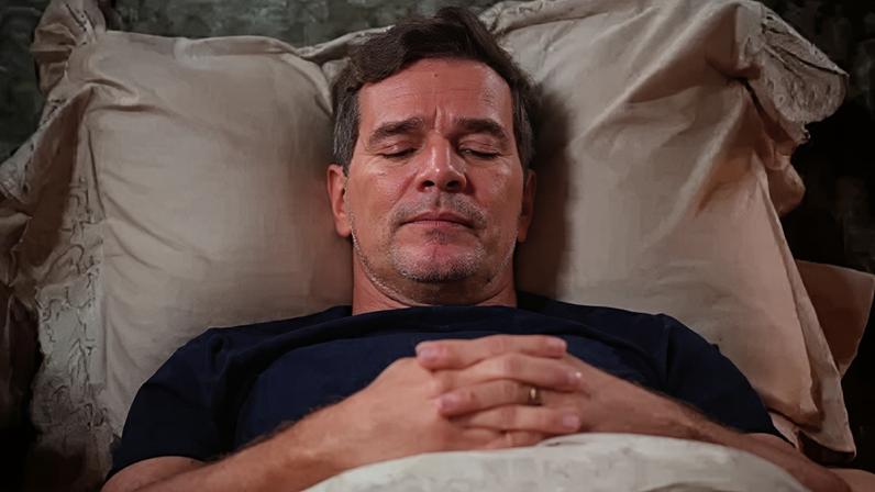 Alaorzinho desperta de coma e pede para falar com Janete