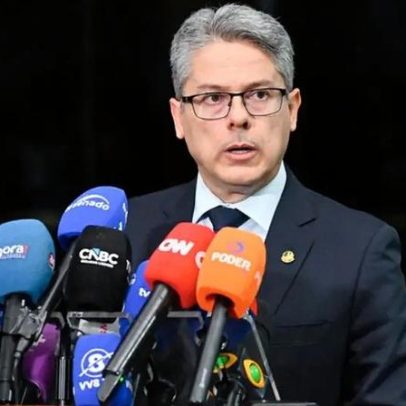 Relator lamenta decisão de Alcolumbre; relatório final ficará com documentos