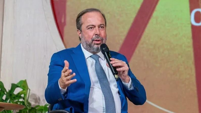 Silveira afirmou que empresas com participação pública e privada conseguem responder melhor a momentos de crise e preservar interesses nacionais