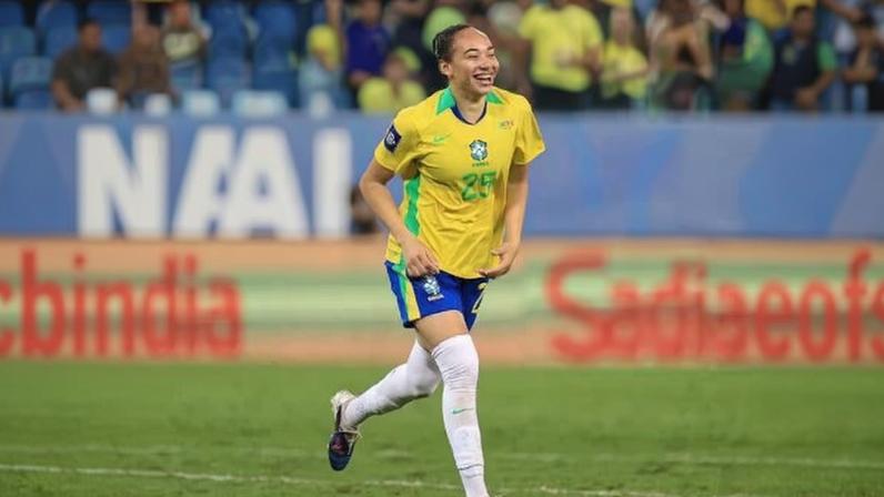 Aline Gomes marcou o gol da vitória do Brasil contra o Canadá, no Fifa Series