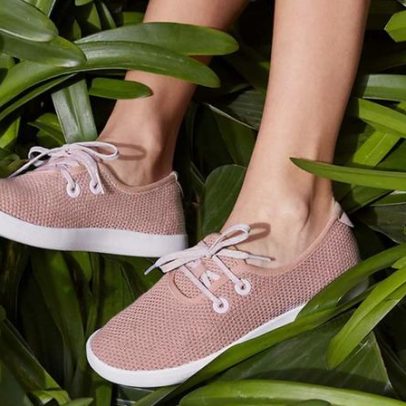 Marca de sapatos zumbi planeja virar empresa de IA com ações subindo 300%