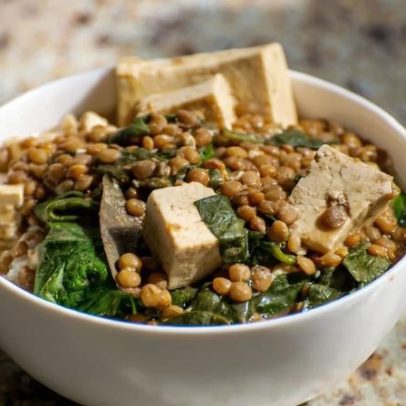 Almoço saudável: 5 receitas com proteína vegetal para o dia a dia