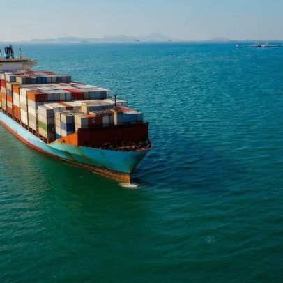 Governo prevê superávit comercial de US$ 72,1 bi em 2026