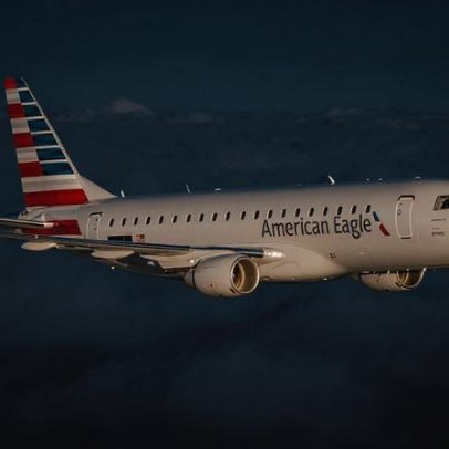 American Airlines faz 1º voo Miami-Caracas após 7 anos