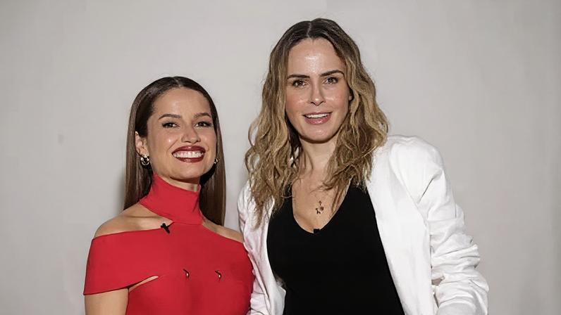 Ana Paula Renault e Juliette posam juntas