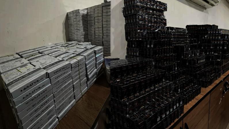 Polícia Militar apreende mais de 11 mil caixas de anabolizantes irregulares após atender a ocorrência na zona sul de São Paulo