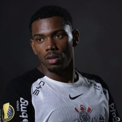 Corinthians confia em Julio César diante de oscilações de André