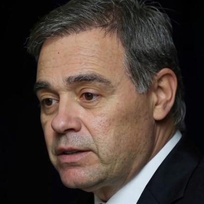 Mendonça suspende julgamento de ação de Tabata contra Eduardo