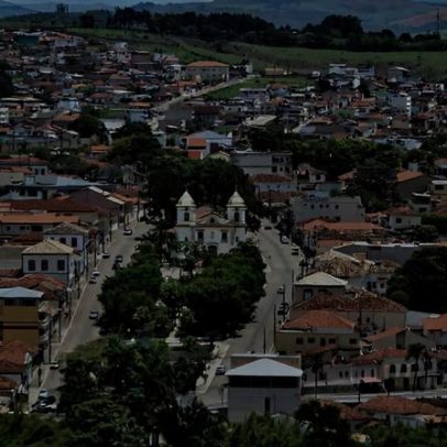 Lei entra em vigor com regras para redesenho de municípios