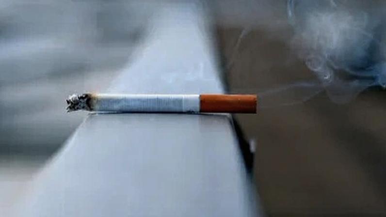 Parar de fumar diminui perda cognitiva