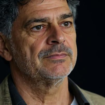 Antes do velório, Rogério encontra novo amor em Três Graças