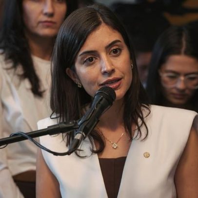 Tabata sob crítica da esquerda por não adotar posição em PL sobre antissemitismo
