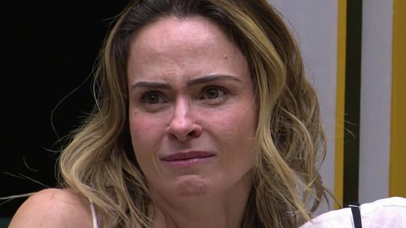 Aos 44 anos, Ana Paula Renault se torna a campeã mais velha da história do BBB