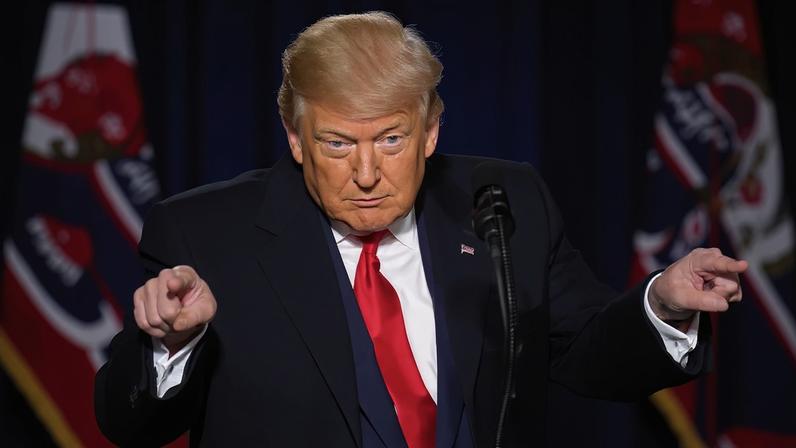 O presidente Donald Trump se irritou com aliados da Otan que não querem ajudar a reabrir o Estreito de Ormuz — Foto: Gene J. Puskar/AP Photo
