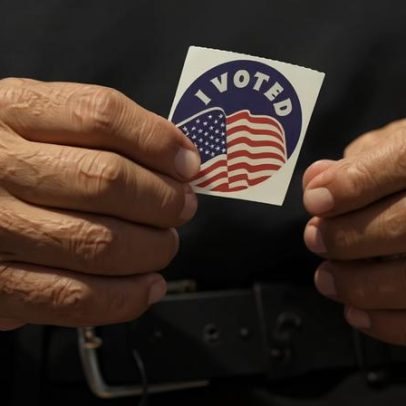 Pesquisa aponta desconfiança antes do voto por alegações de fraude de Trump