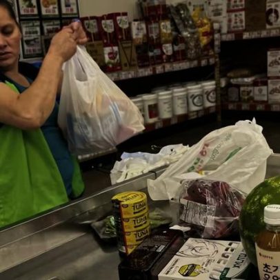 Custos de emprego nos EUA sobem 0,9% no 1º trimestre em linha com previsão