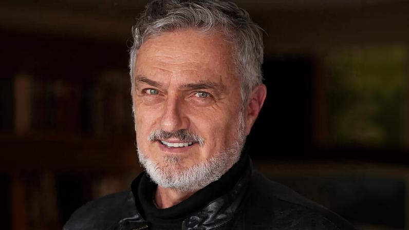 Após 16 anos na Globo, Werner Schünemann fecha contrato com a Record para nova série bíblica