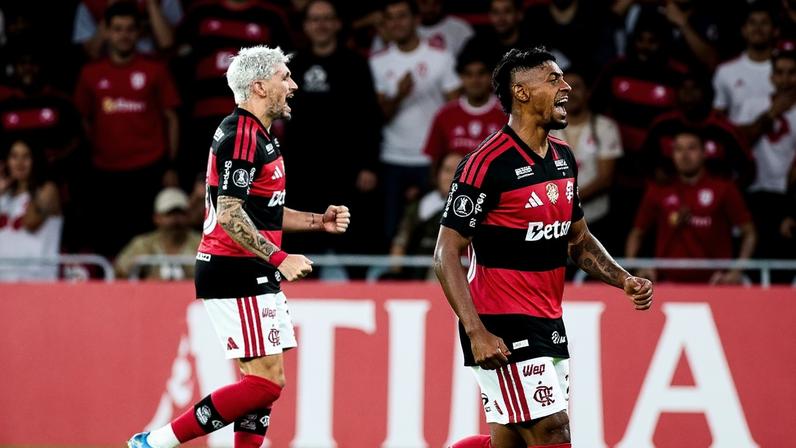 Arrascaeta e Bruno Henrique fizeram gols pelo Flamengo sobre o Medellín