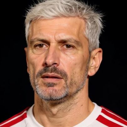 Médico do Flamengo atualiza status de Arrascaeta após cirurgia na clavícula