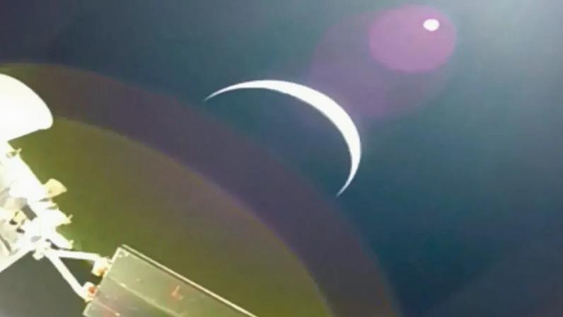 Artemis II volta à Terra com temperatura de reentrada de 2.760 °C