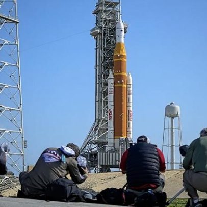 Artemis II: NASA investiga falha no foguete momentos antes do lançamento