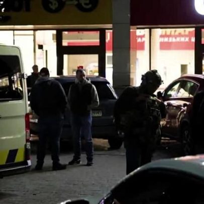Atirador russo invade supermercado na Ucrânia e mata 6 pessoas