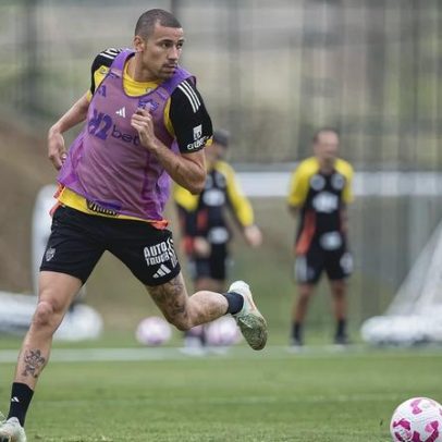 Patrick, do Atlético, é submetido a cirurgia no joelho direito em BH