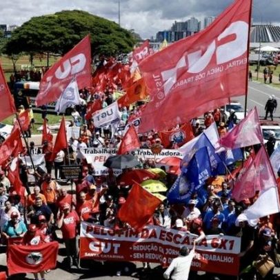 Centrais sindicais promovem marcha em Brasília pelo fim da escala 6x1