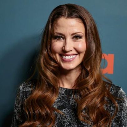 Atriz de American Pie, aos 52, cria conta no OnlyFans