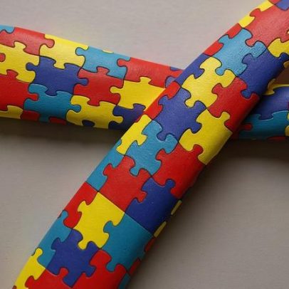 Pesquisa mostra que mulheres são as principais cuidadoras de autistas
