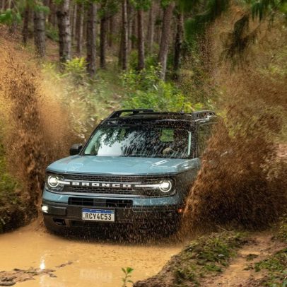 Ford recall Bronco Sport e Maverick 2025 por falha no sensor de airbag